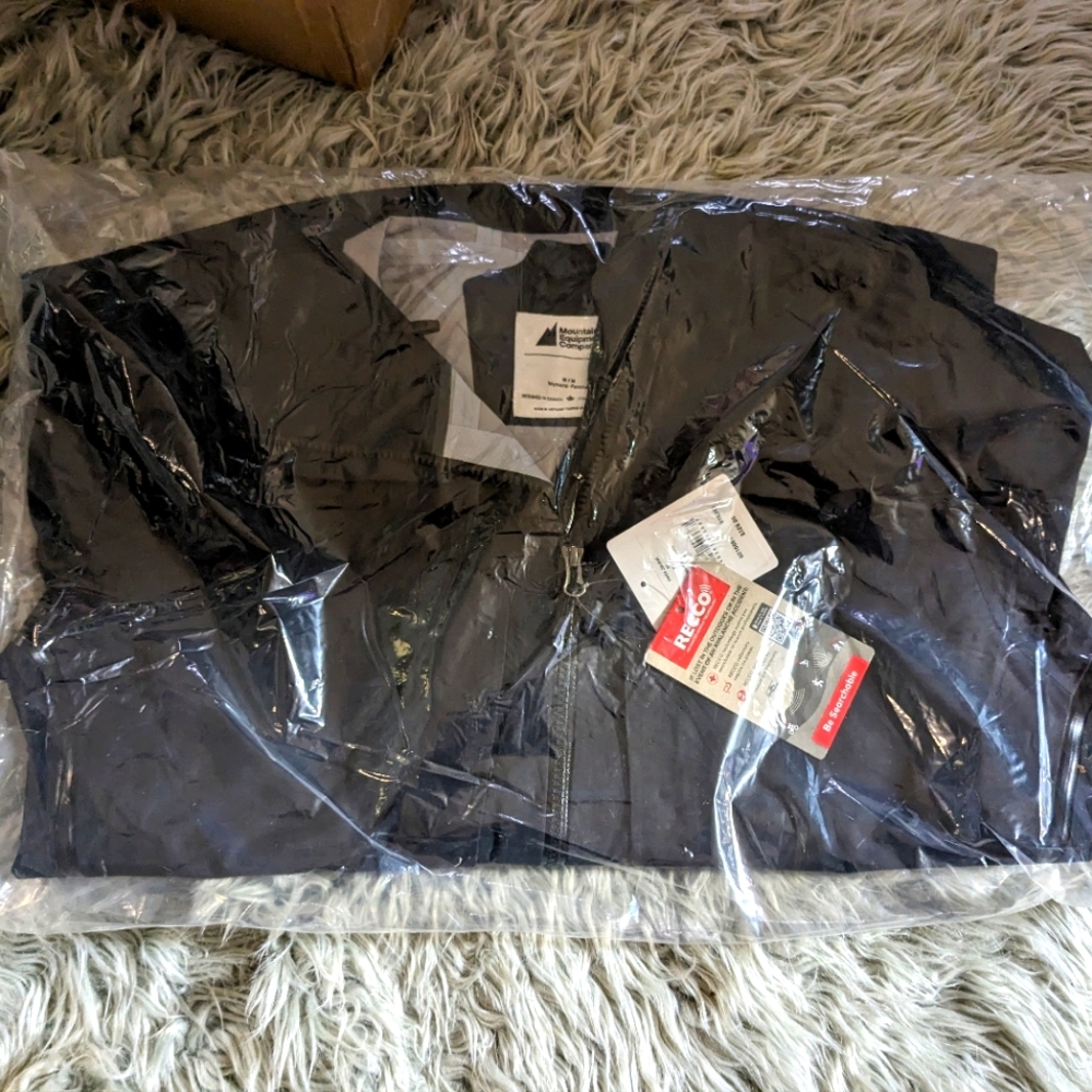 MEC Helix Jacket in medium black